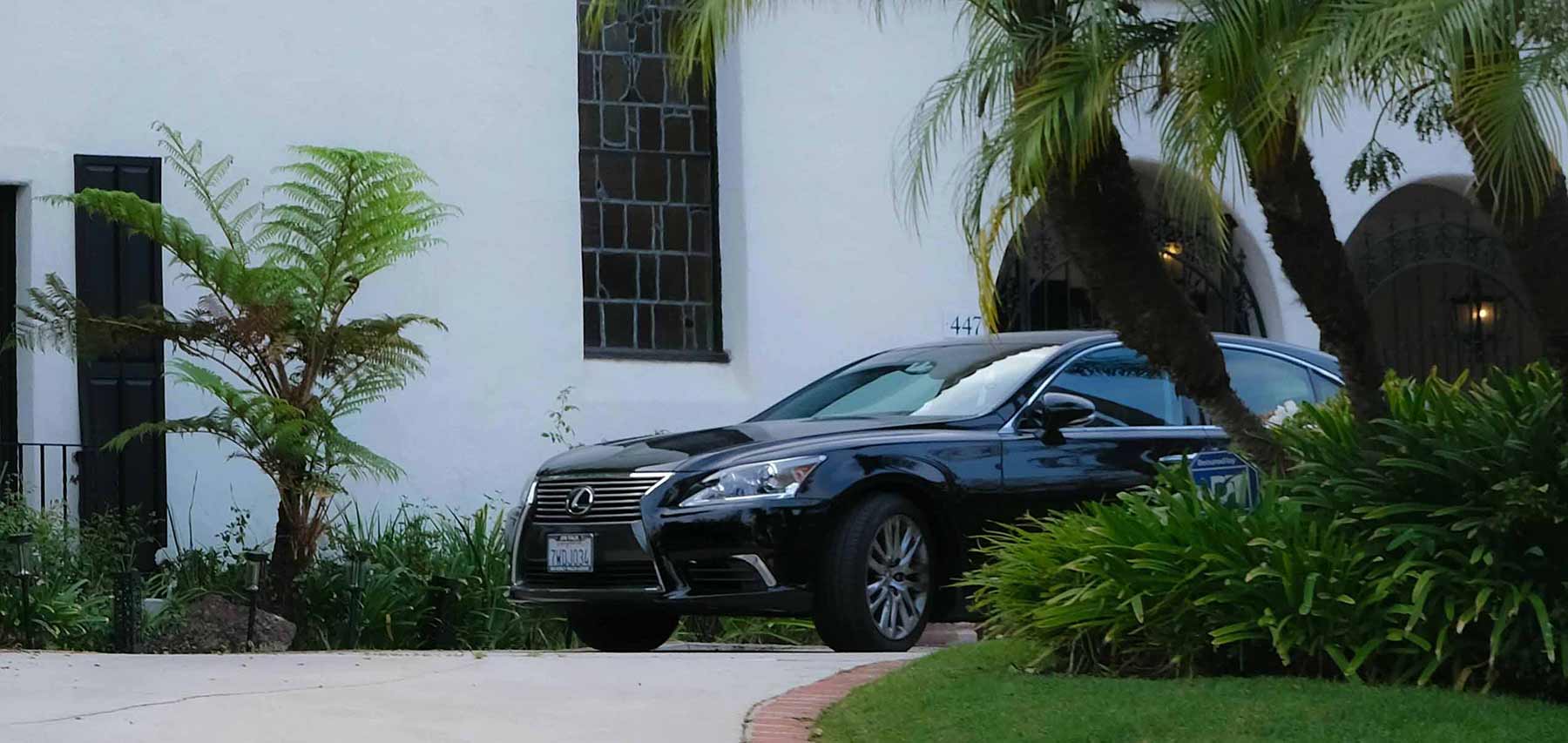 Reserva tu coche con conductor